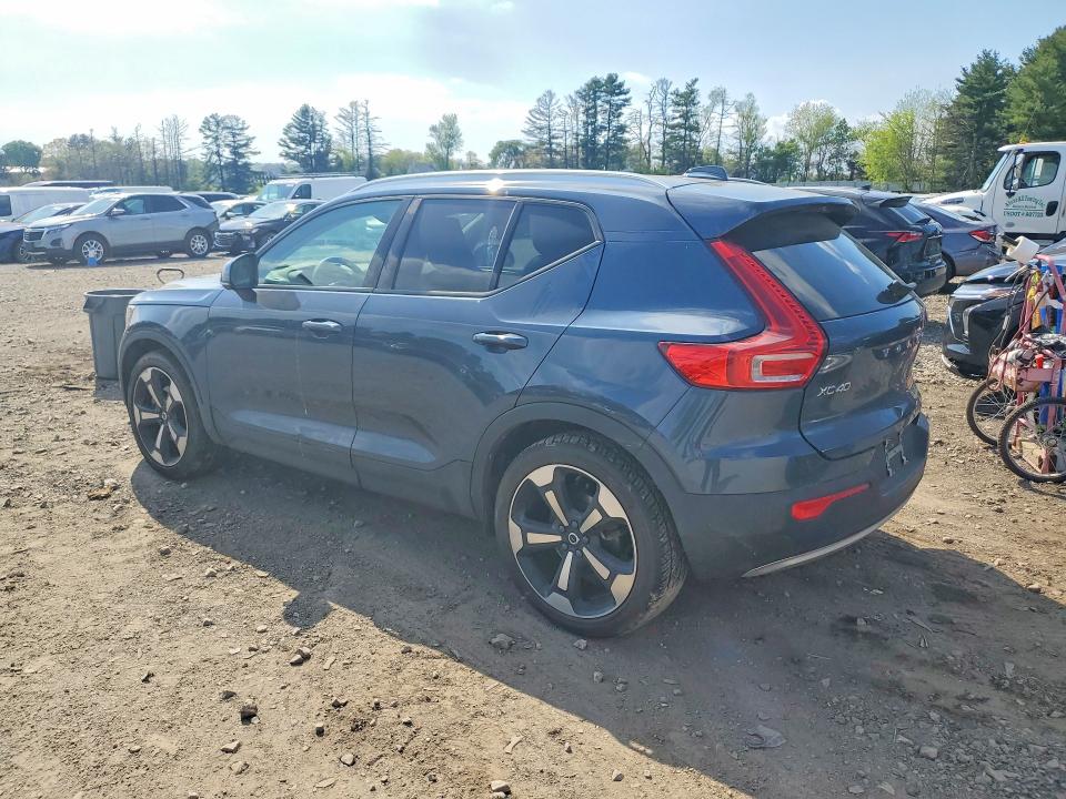 2022 Volvo Xc40 VIN YV4162UK0N2739145 COPART salvage auction — SIDE, MD, sold $5,600 on 2026-08-03 (photo 2)