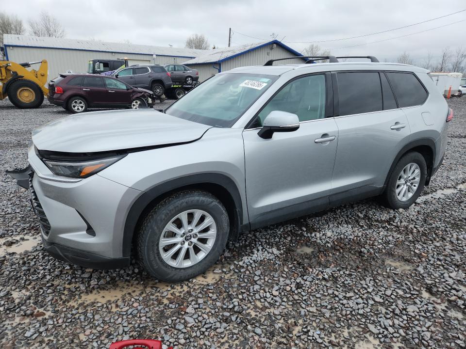 2024 Toyota Highlander VIN 5TDACAB5XRS027940 COPART salvage auction — FRONT END, Il - Salvage Certificate, sold $17,600 on 2026-07-06 (photo 1)