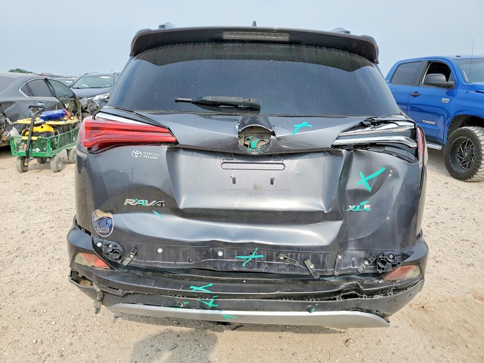 2018 Toyota Rav 4 VIN JTMWFREV2JD122838 COPART salvage auction — REAR END, Tx - Salvage Vehicle Title, sold $15 on 2026-07-30 (photo 6)