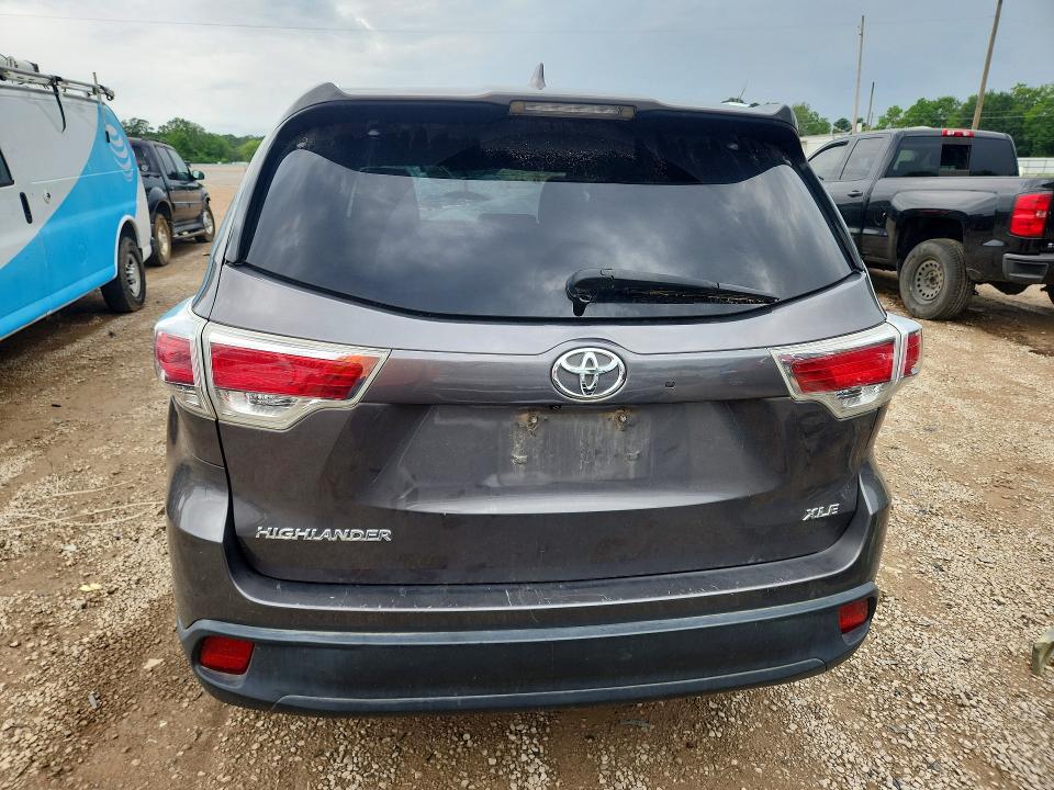 2014 Toyota VIN 5TDKKRFH6ES022366 COPART salvage auction — FRONT END, FL - CERTIFICATE OF DESTRUCTION, sold $2,550 on 2026-07-28 (photo 6)