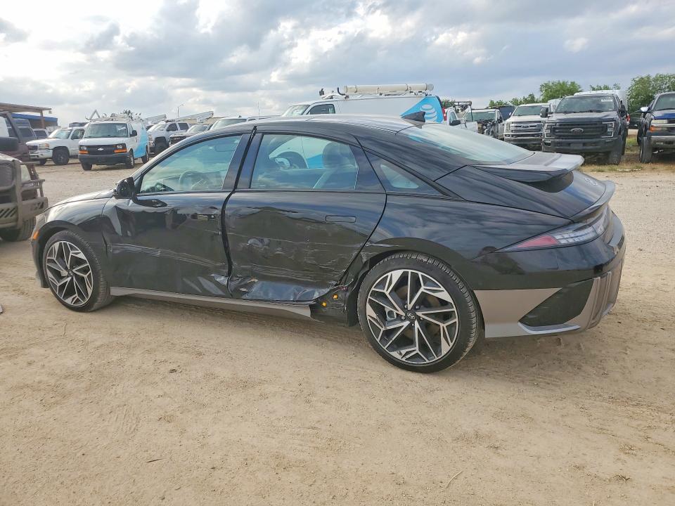 2025 Hyundai Ioniq 6 VIN KMHM54AA2SA095865 COPART salvage auction — SIDE, TX - SALVAGE VEHICLE TITLE, sold $14,500 on 2026-07-30 (photo 2)