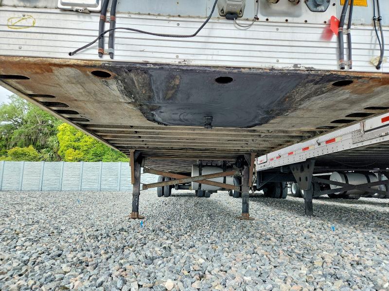 1998 Utility trailer Utility tr VIN 1UYVS2535WU546004 COPART salvage auction — MINOR DENT/SCRATCHES, OK - CERTIFICATE OF TITLE, sold $1,800 on 2026-07-07 (photo 5)