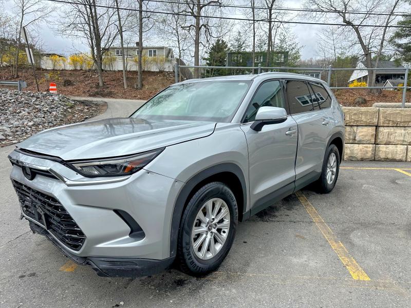 2025 Toyota Highlander VIN 5TDAAAA59SS025805 COPART salvage auction — MINOR DENT/SCRATCHES, Fl - Certificate Of Title, sold $33,500 on 2026-07-14 (photo 1)