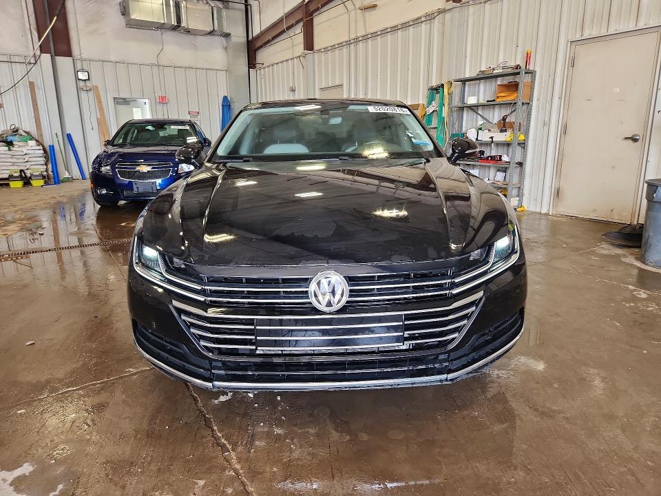 2019 Volkswagen Arteon VIN WVWBR7AN6KE009308 COPART salvage auction — REAR END, WI - CERTIFICATE OF TITLE, sold $8,200 on 2026-07-20 (photo 5)