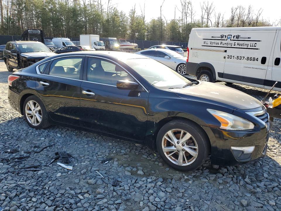 2015 Nissan Altima VIN 1N4AL3AP8FC273158 COPART salvage auction — REAR END, Az - Cert Of Title - Salvage, sold $1,150 on 2026-07-10 (photo 4)