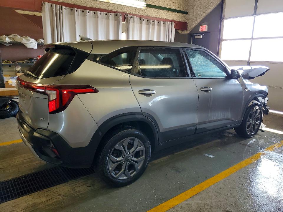 2025 Kia Seltos VIN KNDEPCAA2S7780863 COPART salvage auction — FRONT END, In - Certificate Of Title, sold $2,600 on 2026-07-09 (photo 3)