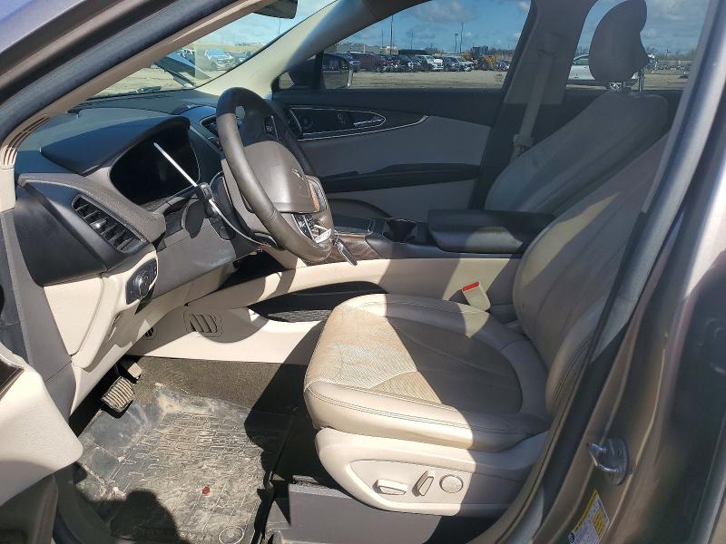 2019 Lincoln VIN 2LMPJ8L99KBL41404 COPART salvage auction — FRONT END, MI - CERTIFICATE OF TITLE, sold $2,650 on 2026-07-02 (photo 7)