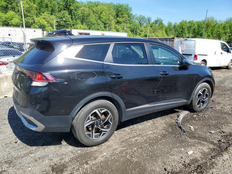 2024 Kia Sportage VIN KNDPU3DF2R7269477 COPART salvage auction — SIDE, Fl - Cert Of Title Slvg Rebuildable, sold $12,200 on 2026-07-09 (photo 3)