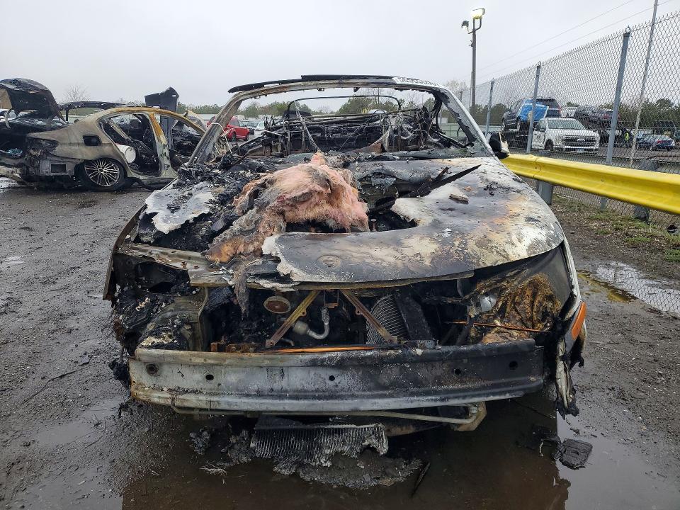 2007 Saab 9-3 VIN YS3FD79Y976106740 COPART salvage auction — BURN, NY - MV-907A SALVAGE CERTIFICATE, sold $80 on 2026-07-13 (photo 5)