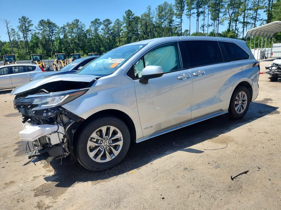 2021 Toyota Sienna VIN 5TDKRKEC3MS028956 COPART salvage auction — FRONT END, Sc - Cert Of Title-Salvage, sold $7,100 on 2026-07-20 (photo 1)