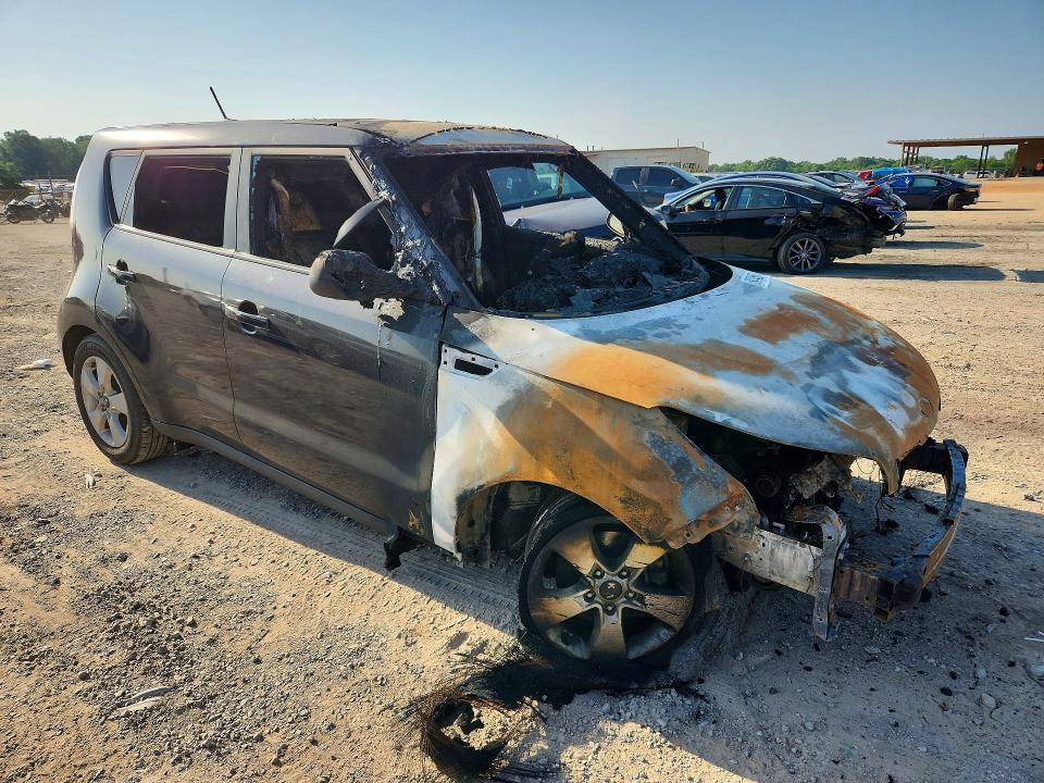 2018 Kia Soul VIN KNDJN2A26J7906101 COPART salvage auction — INTERIOR BURN, AL - CERT OF TITLE-PARTS ONLY SALVG, sold $400 on 2026-07-22 (photo 4)
