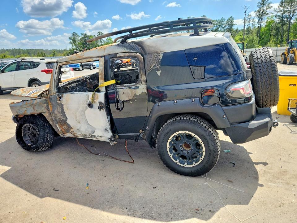 2007 Toyota VIN JTEBU11F570088457 COPART salvage auction — BURN, Sc - Cert Of Title-Salvage Fire, sold $475 on 2026-07-15 (photo 2)