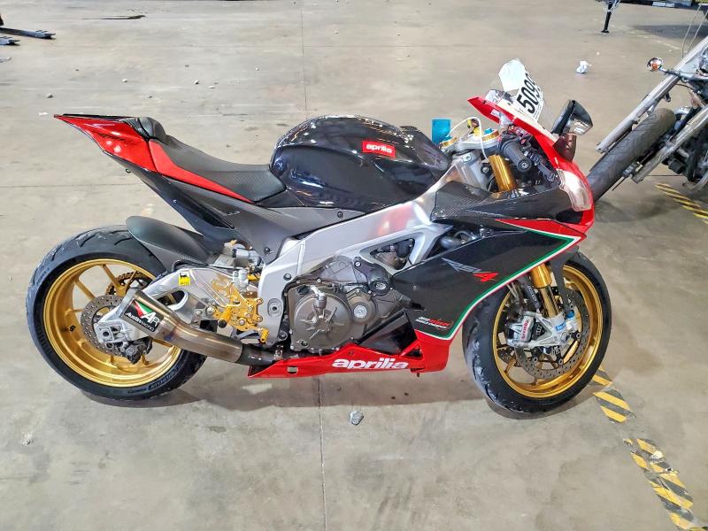 2013 Aprilia Rsv VIN ZD4RKU021DS000047 COPART salvage auction — MINOR DENT/SCRATCHES, Fl -, sold $1,550 on 2026-07-29 (photo 1)