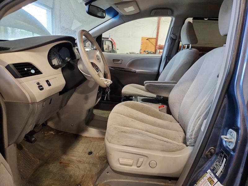 2014 Toyota Sienna VIN 5TDJK3DC4ES090925 COPART salvage auction — REAR END, Id - Salvage Certificate Of Title, sold $3,150 on 2026-07-13 (photo 7)