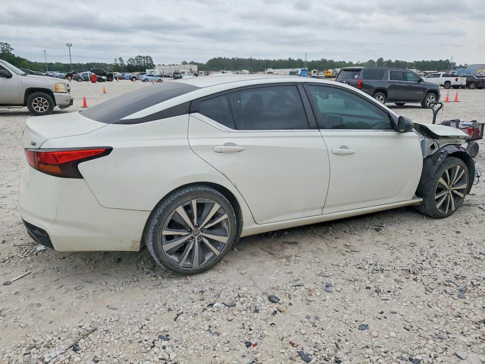 2019 Nissan VIN 1N4BL4CV9KC250293 COPART salvage auction — FRONT END, Tx - Certificate Of Title, sold $4,000 on 2026-07-02 (photo 3)