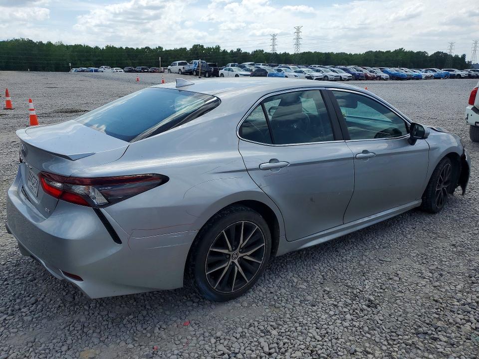2021 Toyota Camry VIN 4T1G11AK6MU416050 COPART salvage auction — REAR END, TN - SALVAGE CERTIFICATE, sold $4,750 on 2026-07-02 (photo 3)