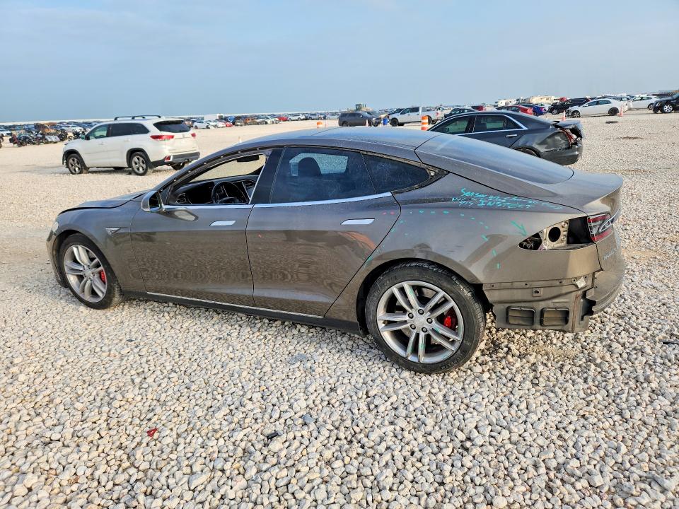 2015 Tesla Model s VIN 5YJSA1E42FF115359 COPART salvage auction — REAR END, Tx - Salvage Vehicle Title, sold $3,100 on 2026-07-02 (photo 2)