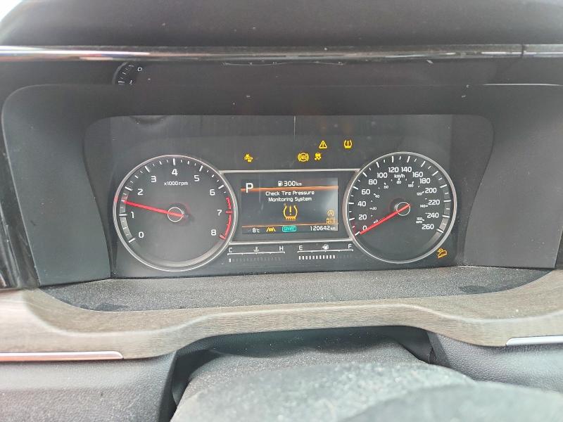2022 Kia Sorento VIN 5XYRHDLFXNG087642 COPART salvage auction — REAR END, On - Permit Salvage, sold $5,700 on 2026-07-21 (photo 9)