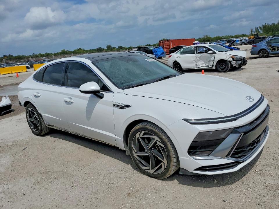 2024 Hyundai Sonata VIN KMHL14JA6RA355489 COPART salvage auction — REAR END, Fl - Cert Of Title Slvg Rebuildable, sold $9,000 on 2026-07-08 (photo 4)