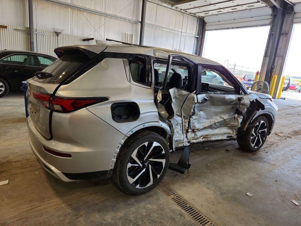 2025 Mitsubishi VIN JA4T5VA99SZ041390 COPART salvage auction — SIDE, Ne - Cert Of Title-Salvage, sold $225 on 2026-06-30 (photo 3)