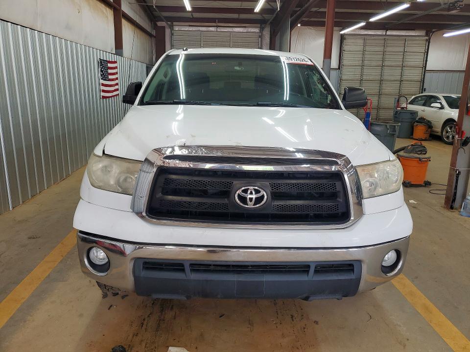 2010 Toyota Tundra VIN 5TFDW5F11AX133078 COPART salvage auction — FRONT END, Nc - Dealer Only Clean Title, sold $3,900 on 2026-07-29 (photo 5)
