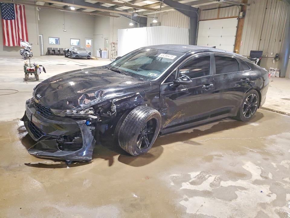 2022 Kia K5 VIN 5XXG64J21NG112638 COPART salvage auction — FRONT END, Pa - Certificate Of Salvage, sold $2,500 on 2026-07-22 (photo 1)