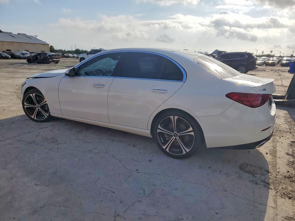 2022 Mercedes-benz C class VIN W1KAF4GB8NR014092 COPART salvage auction — ENGINE BURN, Tx - Salvage Vehicle Title, sold $15,600 on 2026-07-14 (photo 2)