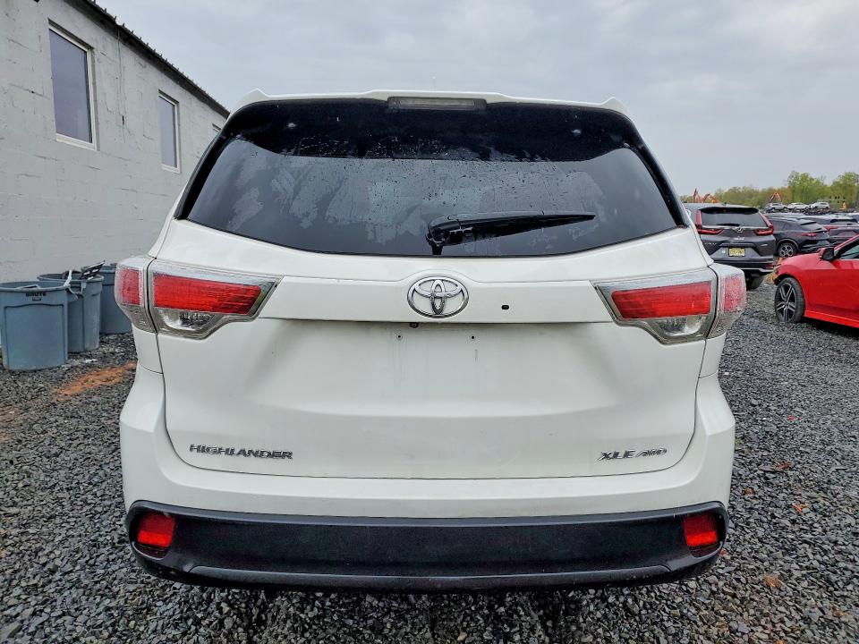 2015 Toyota Highlander VIN 5TDJKRFHXFS173630 COPART salvage auction — FRONT END, Nj - Cert Of Title-Salvage, sold $7,900 on 2026-07-31 (photo 6)