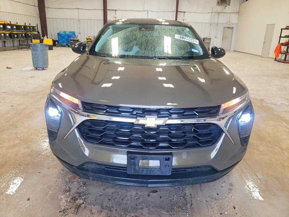 2024 Chevrolet Trax VIN KL77LFE20RC212635 COPART salvage auction — SIDE, Tx - Salvage Vehicle Title, sold $4,650 on 2026-07-07 (photo 5)