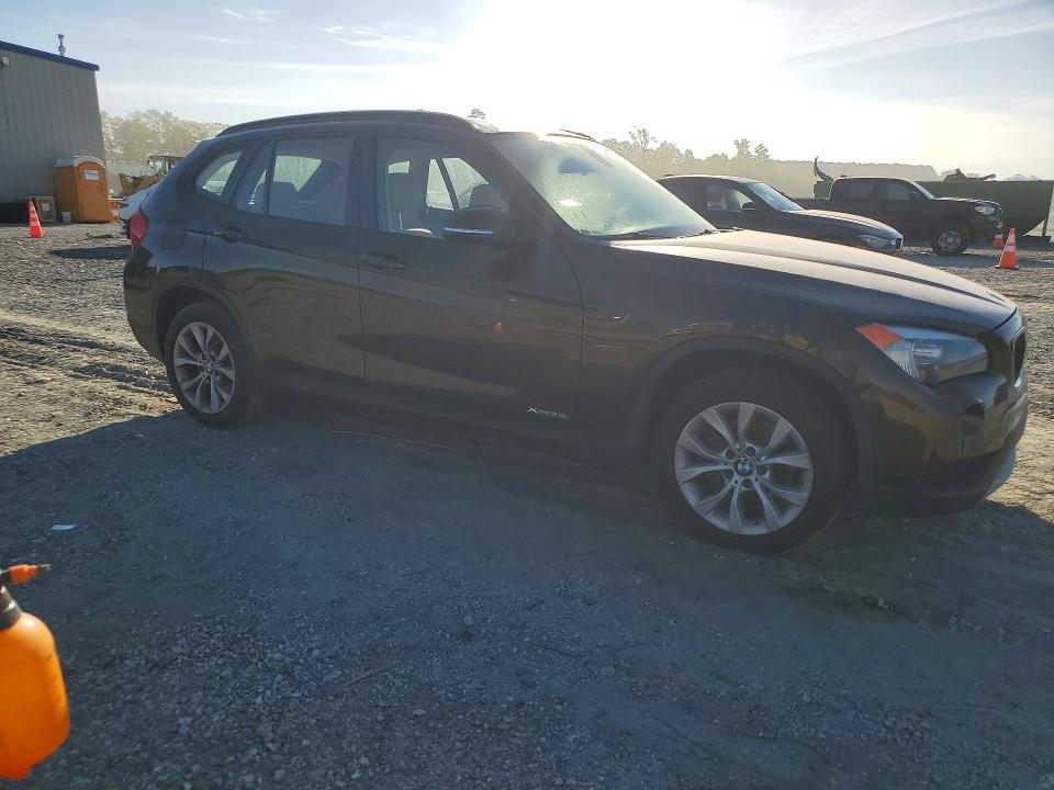2014 BMW X1 VIN WBAVL1C50EVR92609 COPART salvage auction — SIDE, Sc - Cert Of Title-Salvage, sold $1,250 on 2026-07-06 (photo 4)