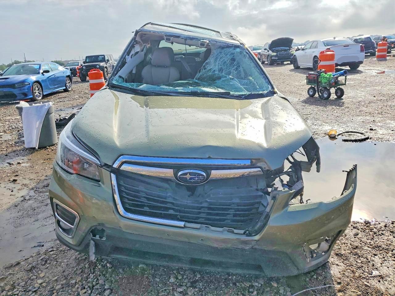 2021 Subaru Forester VIN JF2SKASC0MH459697 COPART salvage auction — Front End, TX - NONREPAIRABLE TITLE, sold $425 on 2026-07-09 (photo 5)