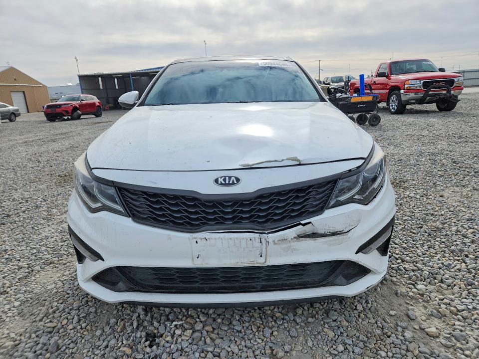 2019 Kia Optima VIN 5XXGT4L34KG324282 COPART salvage auction — VANDALISM, ID - SALVAGE CERTIFICATE OF TITLE, sold $2,450 on 2026-07-28 (photo 5)
