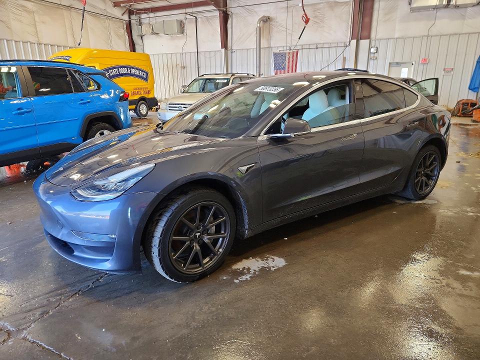 2018 Tesla Model 3 VIN 5YJ3E1EB6JF085606 COPART salvage auction — SIDE, Salvage Title, sold $5,300 on 2026-07-27 (photo 1)