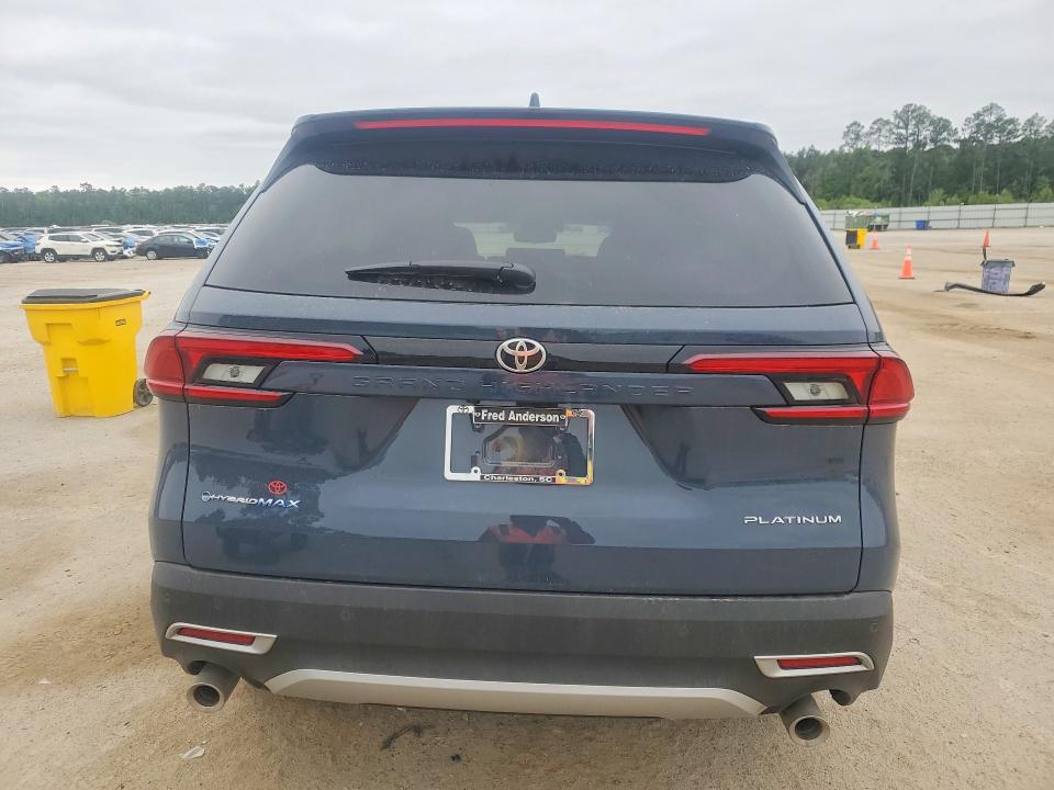 2026 Toyota VIN 5TDADAB55TS034637 COPART salvage auction — SIDE, Sc - Cert Of Title-Salvage, sold $28,500 on 2026-07-27 (photo 6)