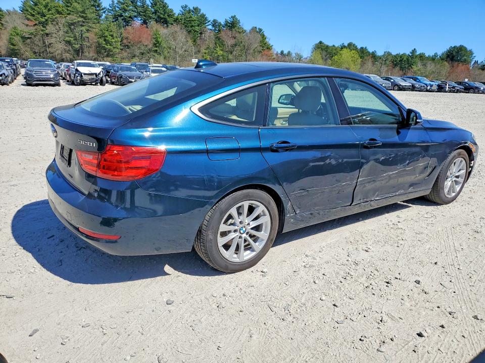 2015 BMW 3er VIN WBA8Z5C50FGS37176 COPART salvage auction — FRONT END, MA, sold $3,200 on 2026-07-16 (photo 3)