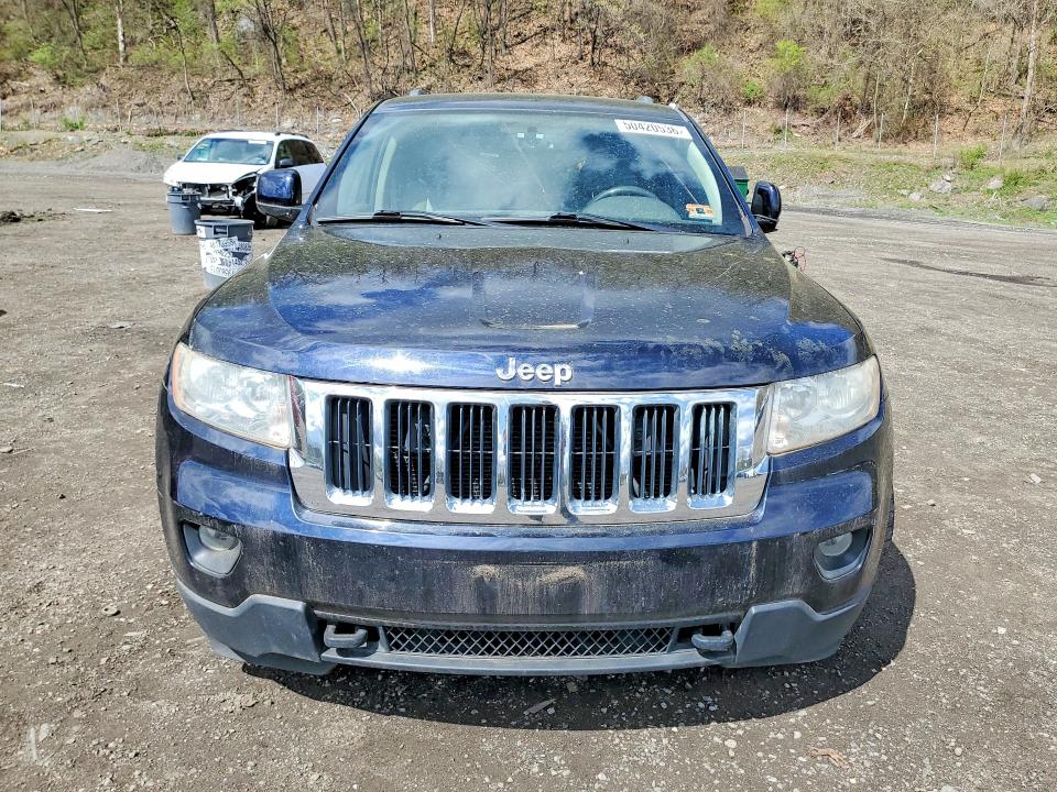 2011 Jeep Grand cherokee VIN 1J4RR4GT7BC516730 COPART salvage auction — MINOR DENT/SCRATCHES, Pa - Cert Of Title, sold $850 on 2026-07-09 (photo 5)
