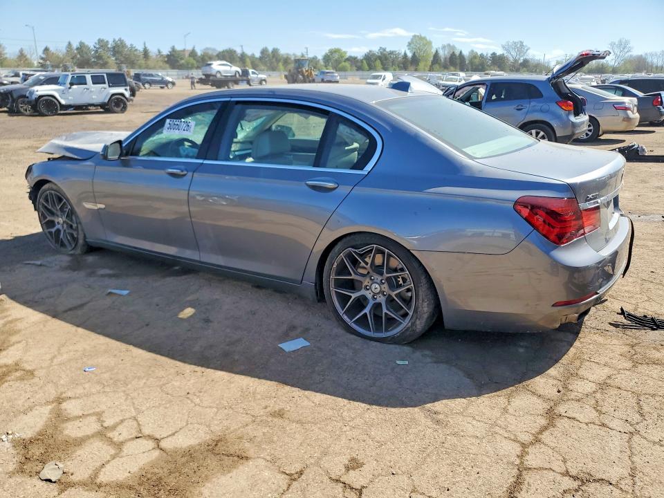 2013 BMW 7er VIN WBAYF8C53DD140398 COPART salvage auction — FRONT END, Il - Salvage Certificate, sold $2,150 on 2026-07-16 (photo 2)