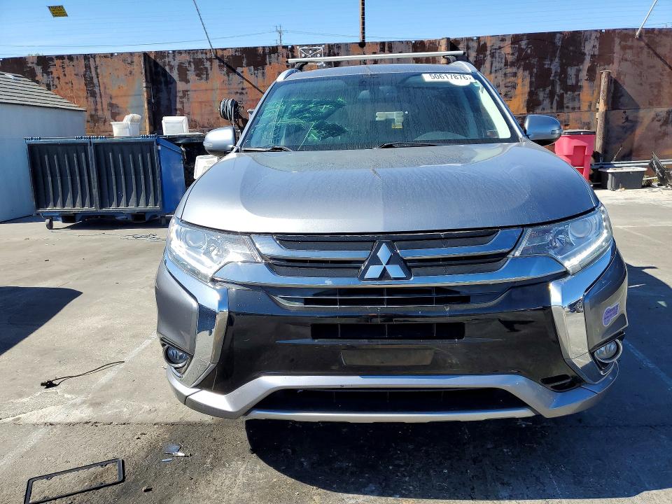 2018 Mitsubishi Outlander VIN JA4J24A57JZ031561 COPART salvage auction — REAR END, Salvage Title, sold $6,100 on 2026-07-15 (photo 5)