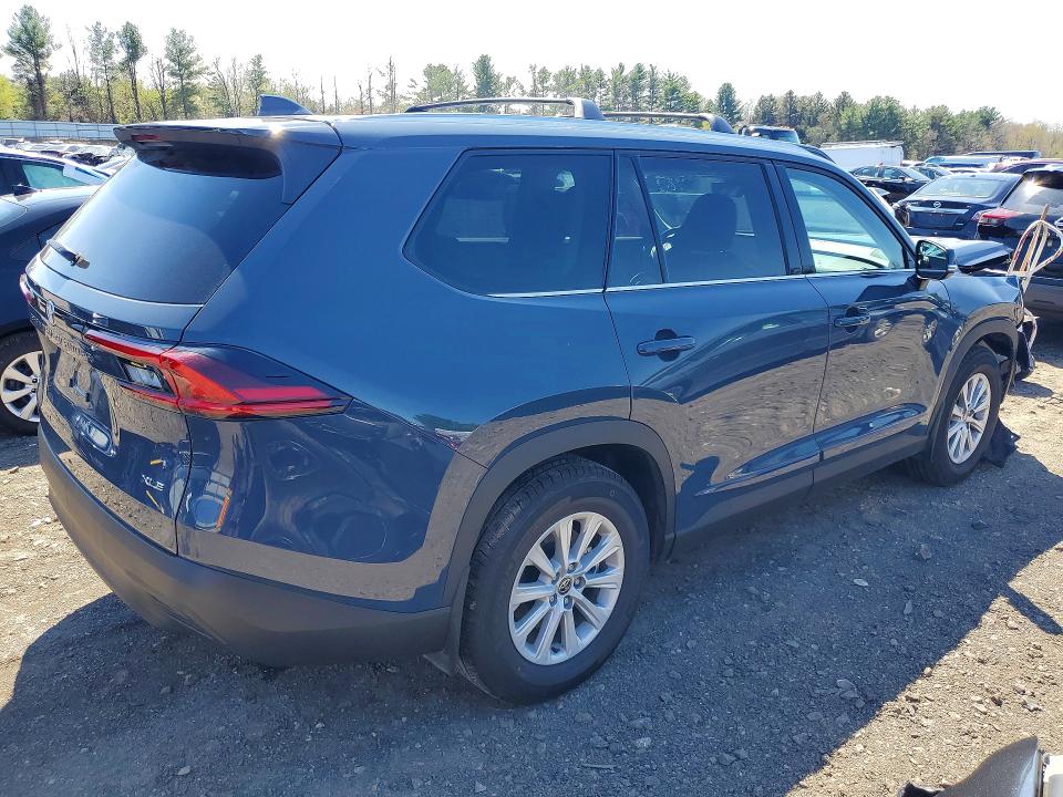 2026 Toyota Highlander VIN 5TDAAAB59TS125239 COPART salvage auction — FRONT END, Md - Cert Of Salvage > 75% Damage, sold $21,800 on 2026-07-13 (photo 3)