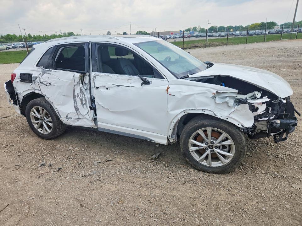 2025 Audi Q3 VIN WA1DECF37S1010120 COPART salvage auction — FRONT END, Fl - Parts Only, sold $2,700 on 2026-07-09 (photo 4)