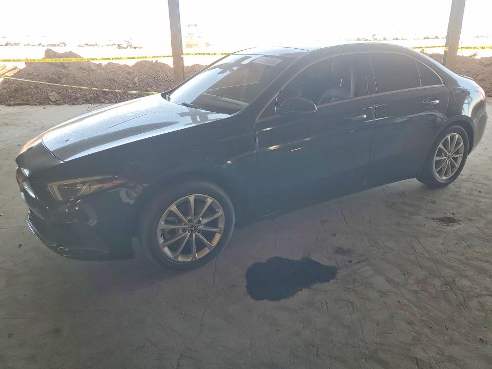 2019 Mercedes-benz A-klasse VIN WDD3G4EB1KW003327 — COPART salvage auction photo