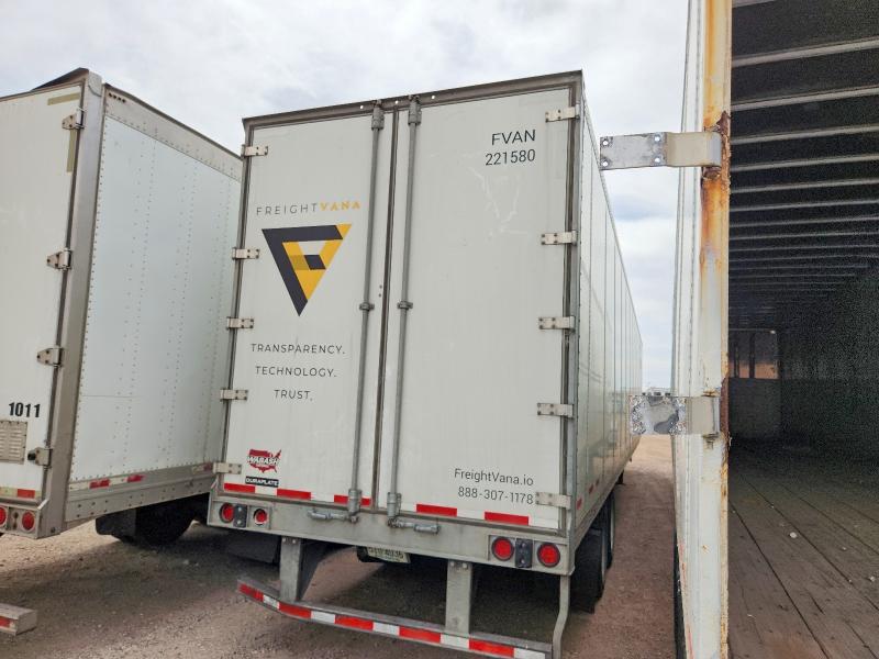 2023 Wabash Flatbed tr VIN 1JJV532D9PL419571 COPART salvage auction — SIDE, CA - SALVAGE CERTIFICATE, sold $9,400 on 2026-08-13 (photo 4)
