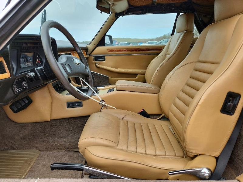 1989 Jaguar Xj series VIN SAJNV4845KC152168 COPART salvage auction — VANDALISM, Ny - Certificate Of Title, sold $2,400 on 2026-07-13 (photo 7)