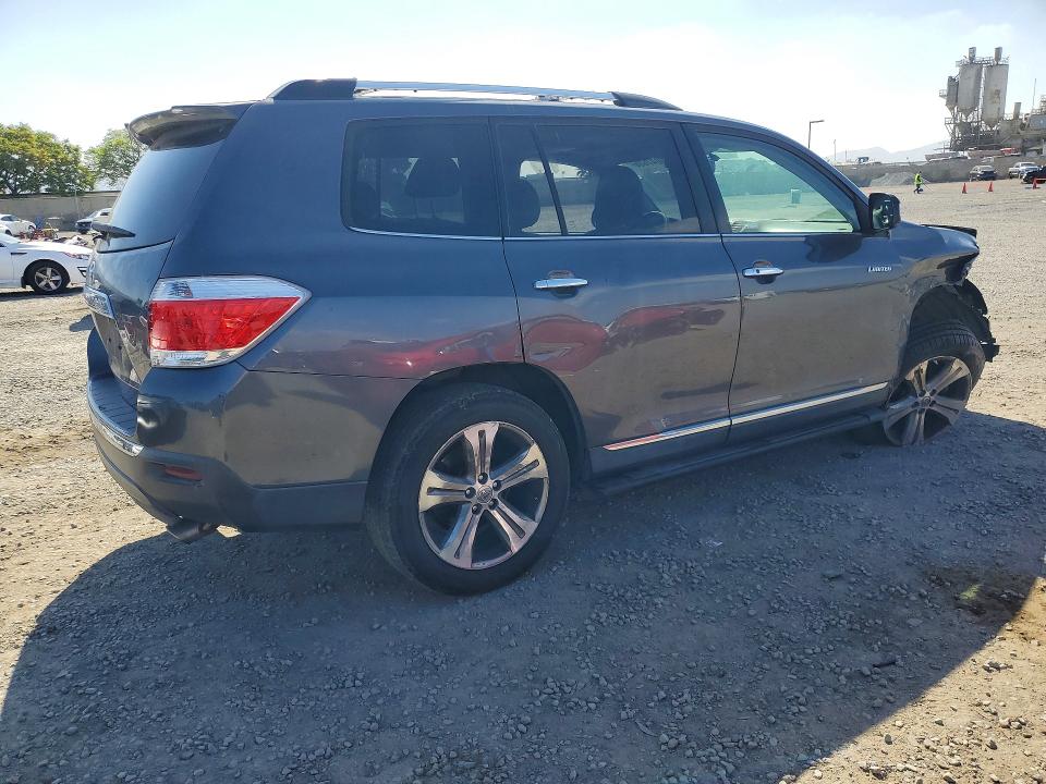 2013 Toyota VIN 5TDYK3EH7DS120006 COPART salvage auction — FRONT END, Ca - Salvage Certificate, sold $500 on 2026-07-21 (photo 3)
