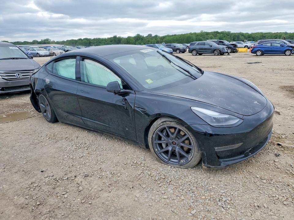 2022 Tesla Model 3 VIN 5YJ3E1EB2NF203544 COPART salvage auction — SIDE, Ks - Cert Of Title-Salvage, sold $6,000 on 2026-07-09 (photo 4)