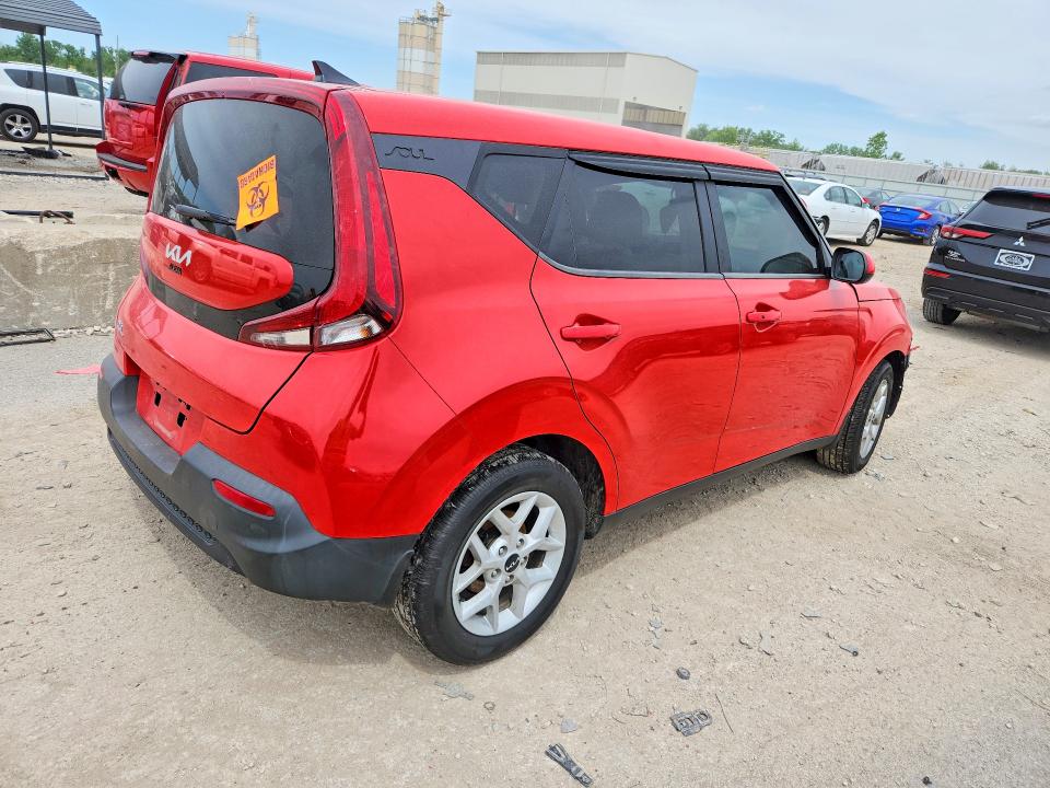 2022 Kia Soul VIN KNDJ23AU8N7180439 COPART salvage auction — SIDE, Ks - Cert Of Title-Salvage, sold $1,650 on 2026-07-16 (photo 3)