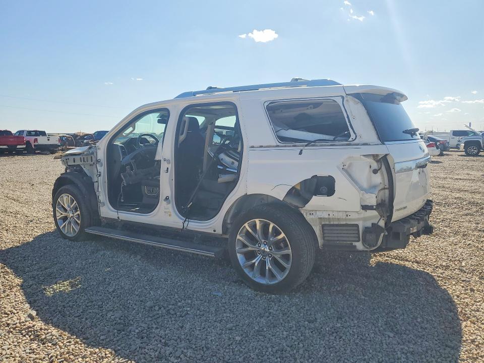 2019 Ford Expedition VIN 1FMJU1MT2KEA76596 COPART salvage auction — SIDE, Tx - Salvage Vehicle Title, sold $10,100 on 2026-07-28 (photo 2)