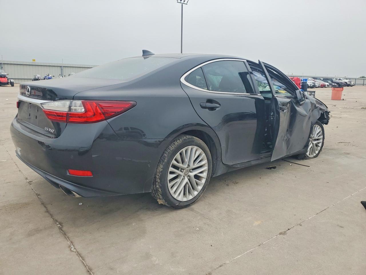 2017 Lexus ES 350 VIN 58ABK1GG5HU037579 COPART salvage auction — Rollover, TX - SALVAGE VEHICLE TITLE, sold $1,800 on 2026-06-25 (photo 3)