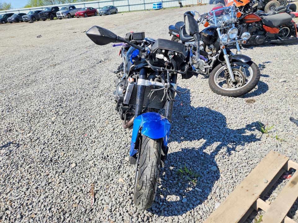 2024 Suzuki VIN JS1EM13B5R7103751 COPART salvage auction — FRONT END, Id - Salvage Certificate Of Title, sold $600 on 2026-07-02 (photo 2)