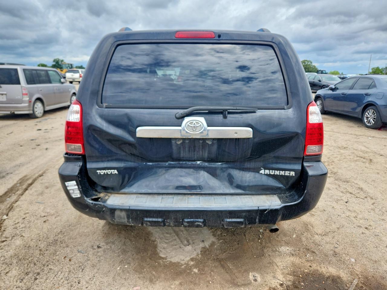 2008 Toyota 4Runner VIN JTEZU14RX8K019872 COPART salvage auction — Rear End, FL - CERT OF TITLE SLVG REBUILDABLE, sold $2,550 on 2026-07-09 (photo 6)